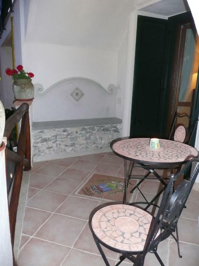 Aparthotel Residenza Antico Borgo del Pozzo Tramonti Exterior foto