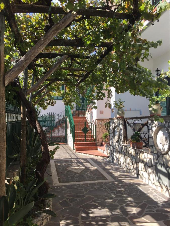 Aparthotel Residenza Antico Borgo del Pozzo Tramonti Exterior foto